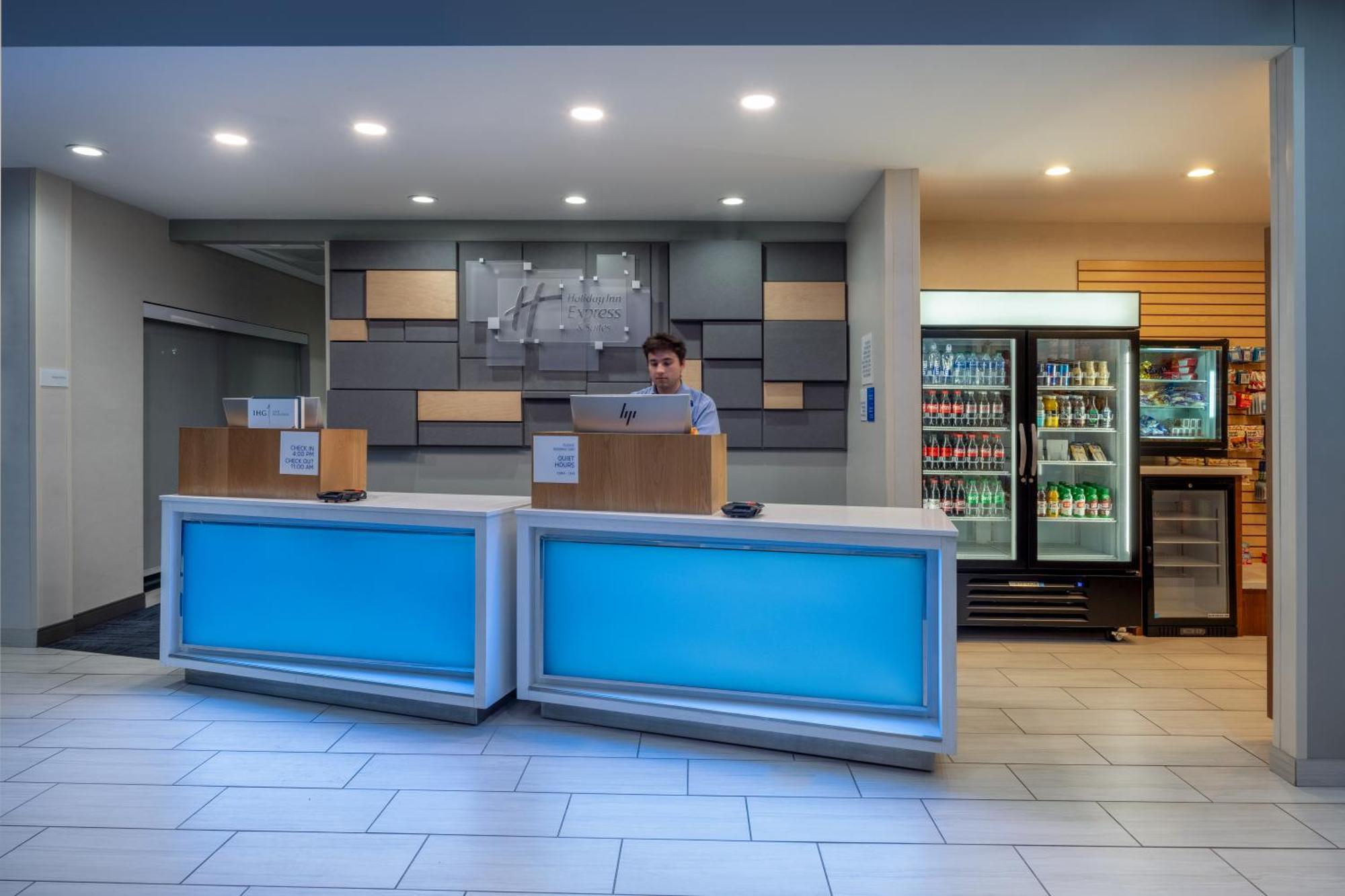 Holiday Inn Express & Suites - Gilbert - Mesa Gateway Airport Exteriör bild