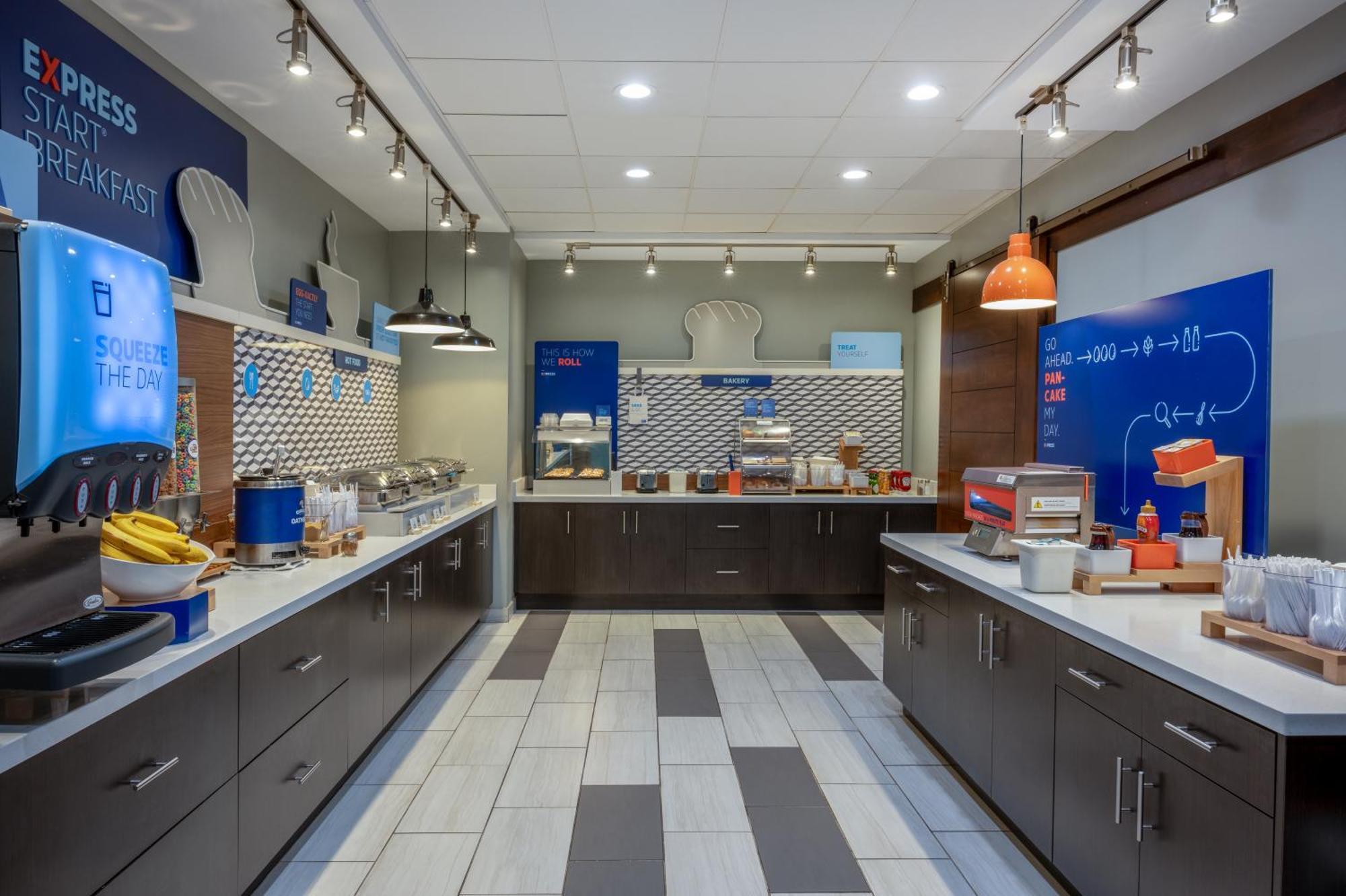 Holiday Inn Express & Suites - Gilbert - Mesa Gateway Airport Exteriör bild