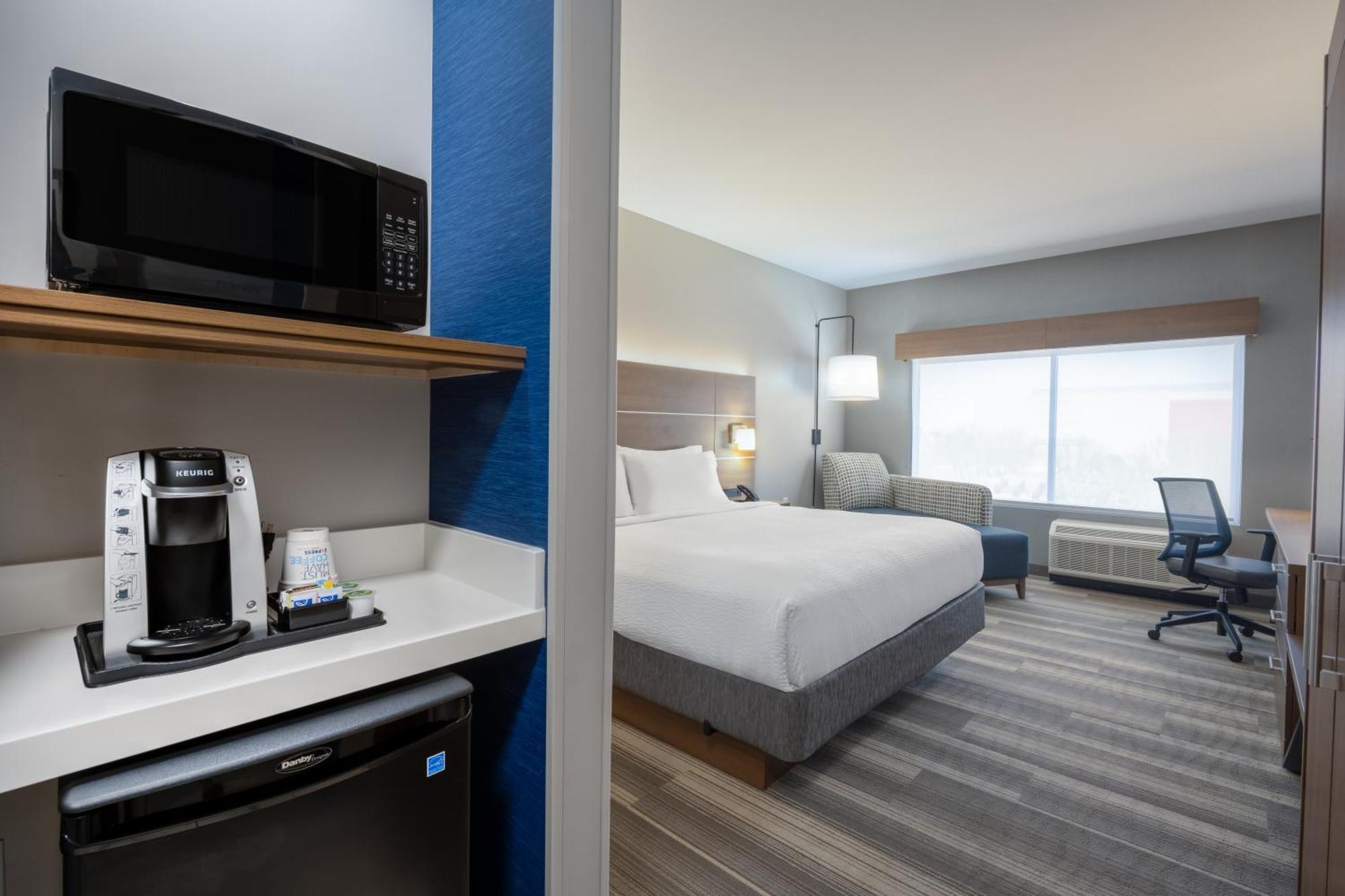 Holiday Inn Express & Suites - Gilbert - Mesa Gateway Airport Exteriör bild